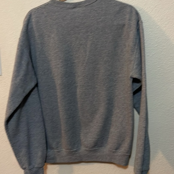 🎄🎄Disneyland crewneck sweater size medium Mickey Mouse - Picture 4 of 4